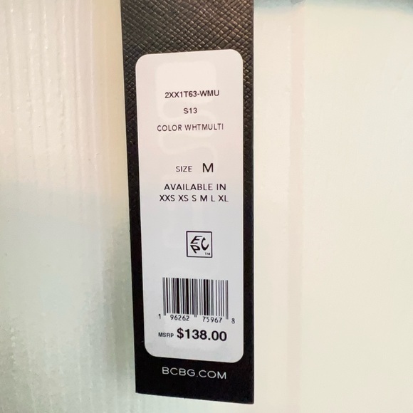 BCBG crop Top Matching Skirt NWT - Picture 4 of 7